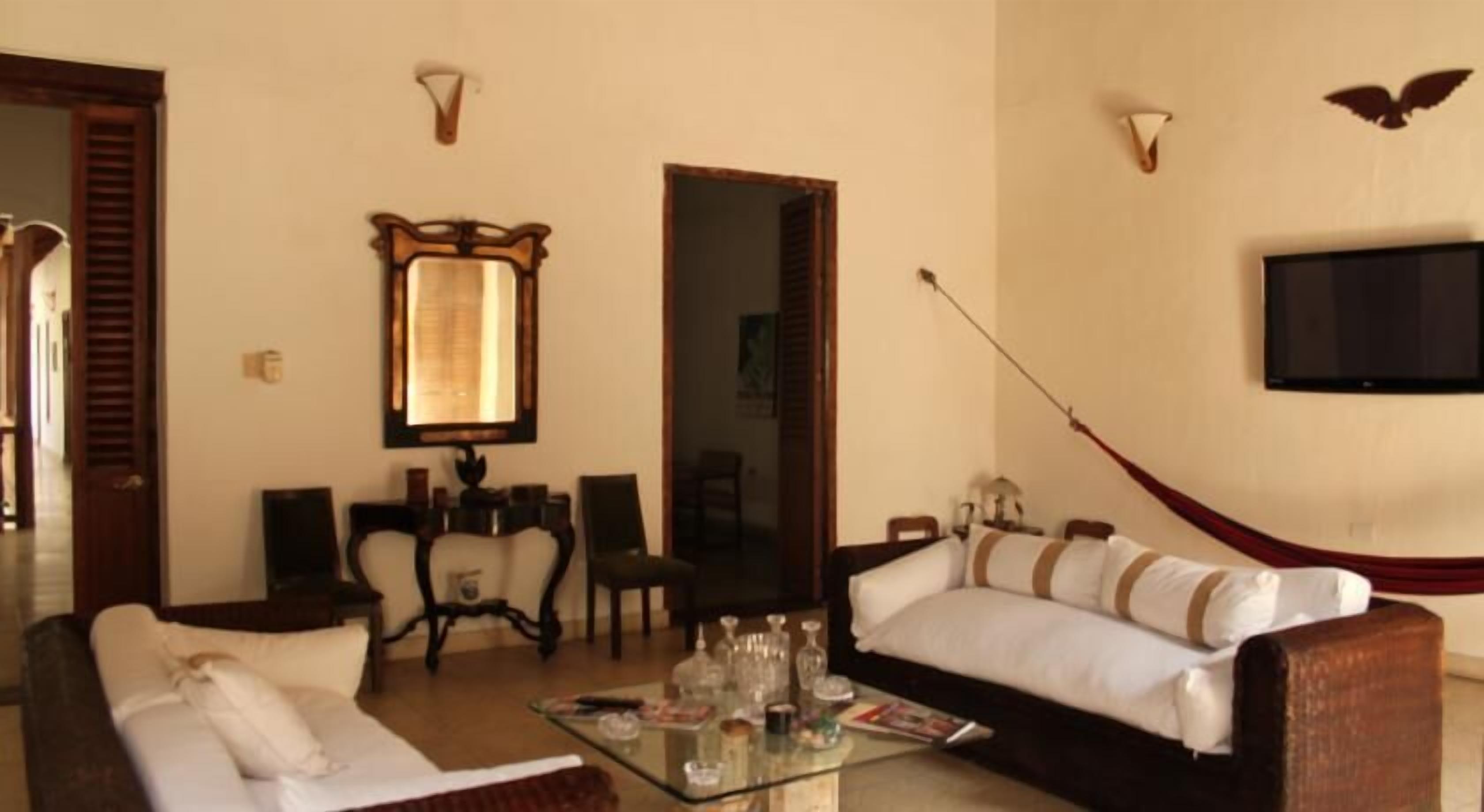 Hotel Casa Del Tejadillo 2*