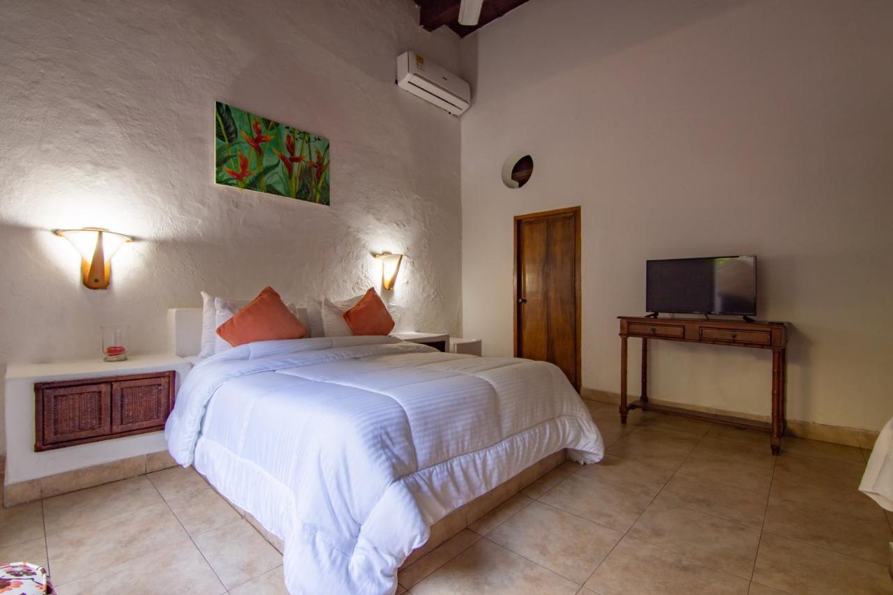 Casa Del Tejadillo 2*