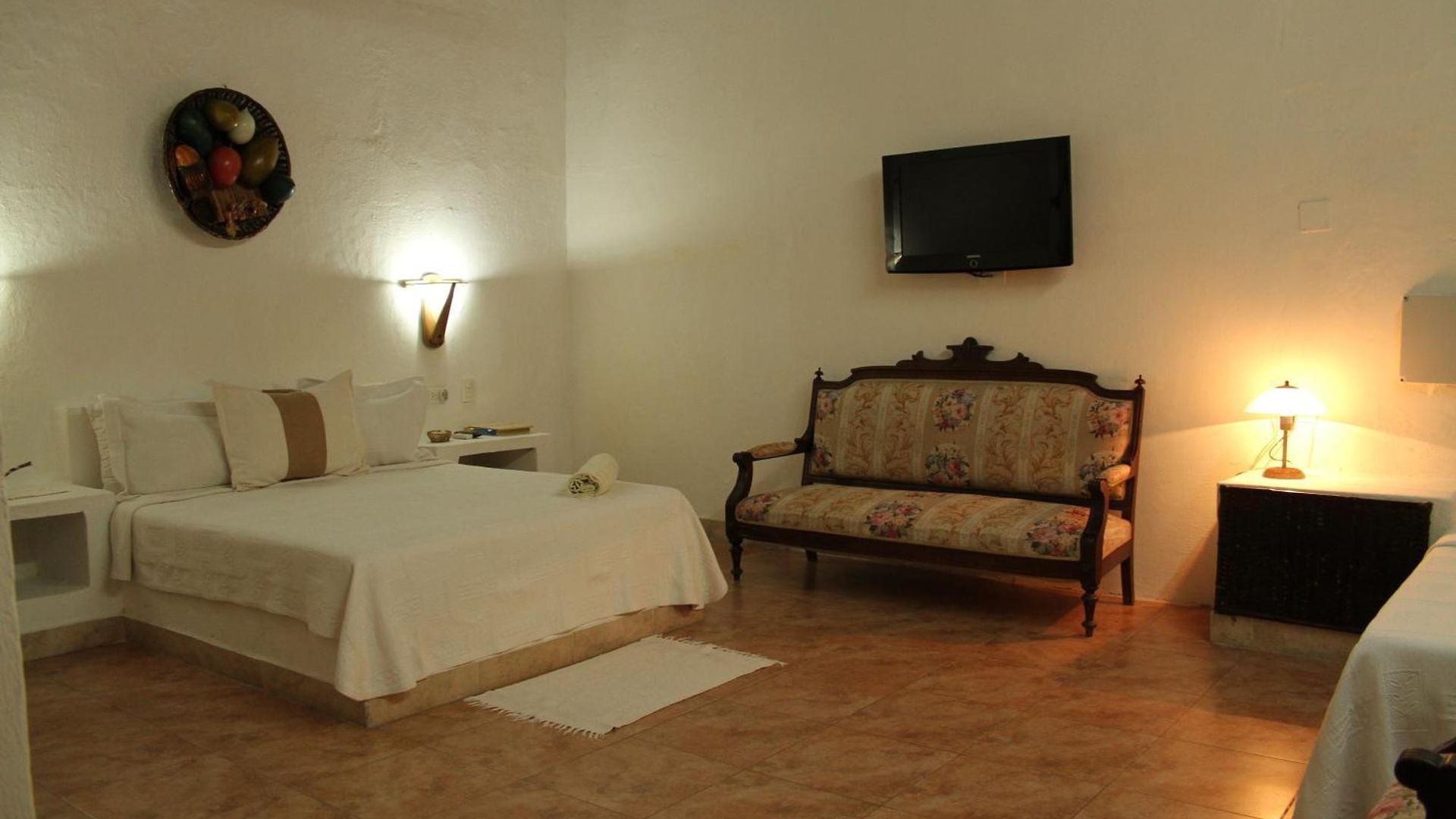 Hotel Casa Del Tejadillo 2*