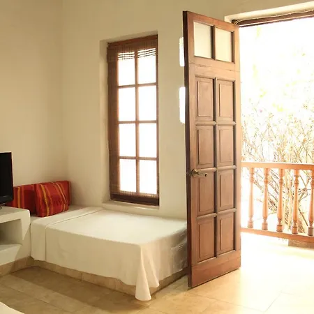 Casa Del Tejadillo 2*
