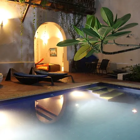Casa Del Tejadillo 2*