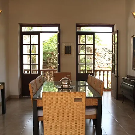 Hotel Casa Del Tejadillo 2*