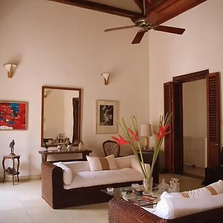 Hotel Casa Del Tejadillo