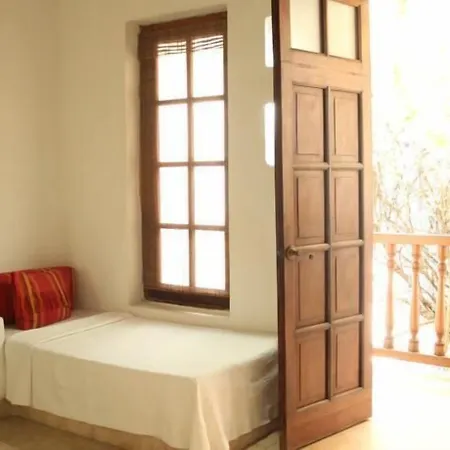 Casa Del Tejadillo Hotel 2*