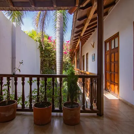 Hotel Casa Del Tejadillo 2*