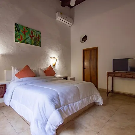 Casa Del Tejadillo 2*