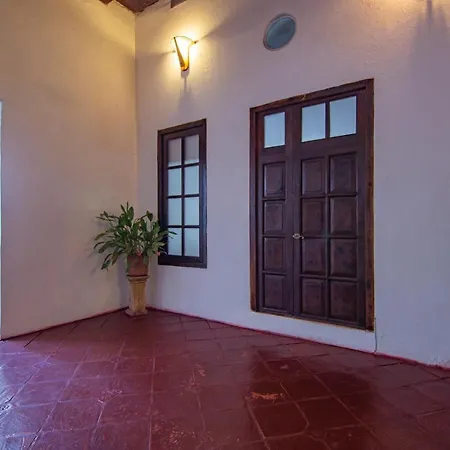 Hotel Casa Del Tejadillo